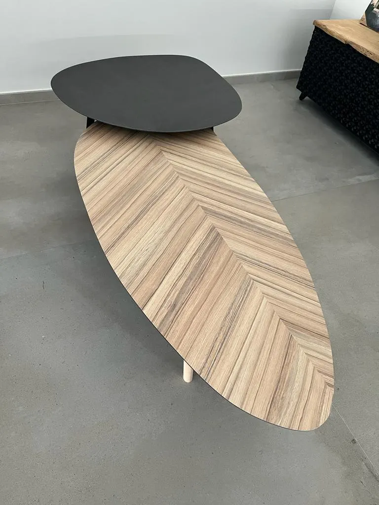 Table basse ovale